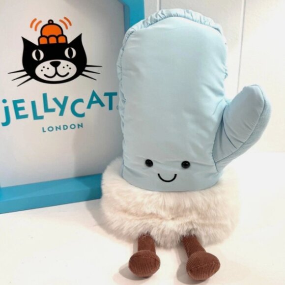 Jellycat Amuseables Mitten Winter Christmas 2025 Limited Edition Exclusive NWT - Picture 1 of 9